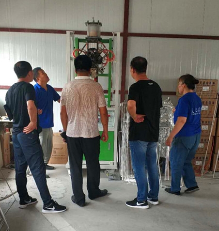 强烈热闹接待鞍山市环宇扶植工程无限公司带领到临指点(图2) 强烈热闹接待鞍山市环宇扶植工程无限公司带领到临指点(图2)