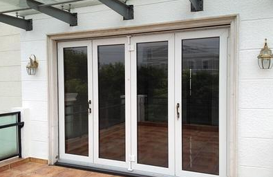 家里装修塑钢门窗究竟换不换，给你一个对劲的谜底